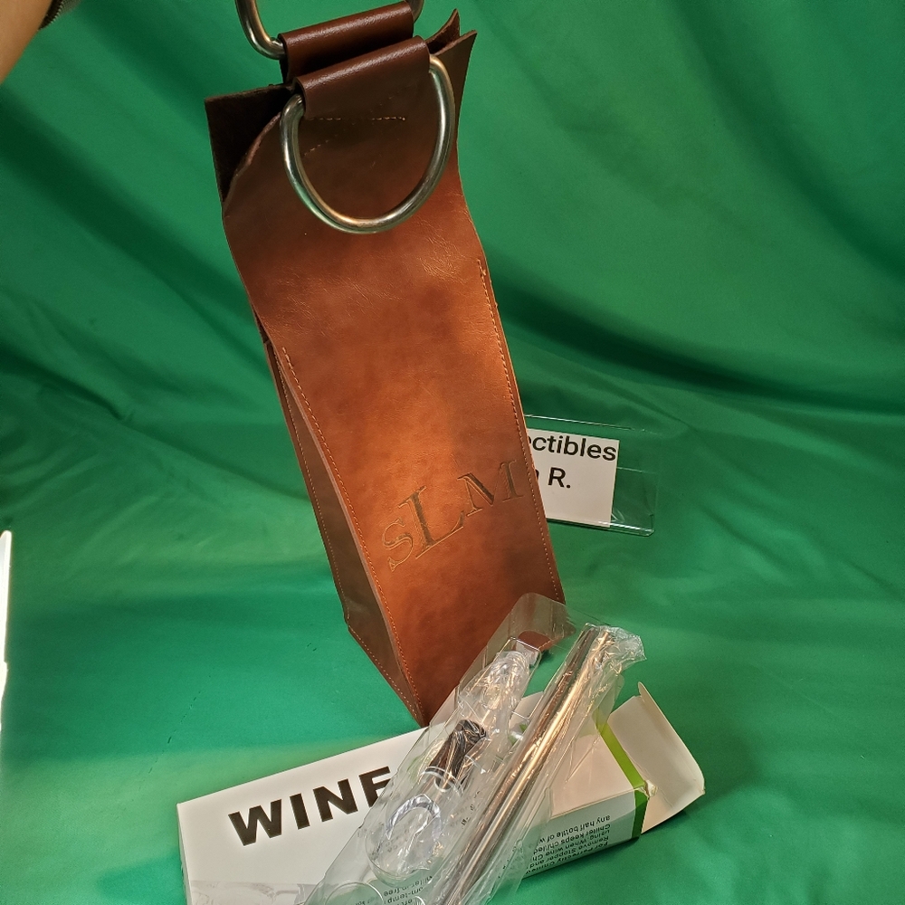Admiral Brown Leather Wine Tote Carrier for Single Bottle